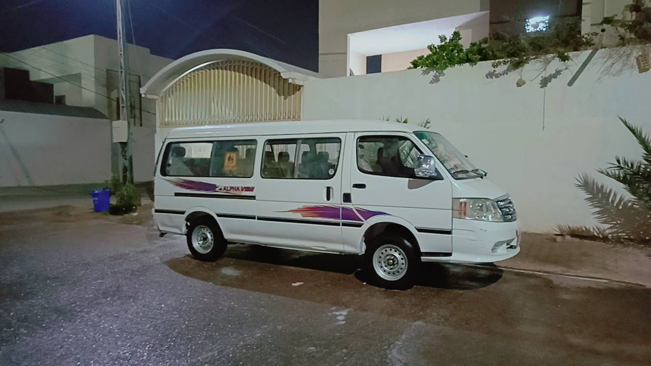 فوتون٢٠١٥  للبيع ابيع مصلاويه سياره وصل خط وبحث جاهزه علا آخر حبايه سياره كفاله عامه من صبغ وضربه دوشمه عامه  يم الجنابات تخم تاير حداديه مكان السياره بلنجف الشراي يتصل ***********
