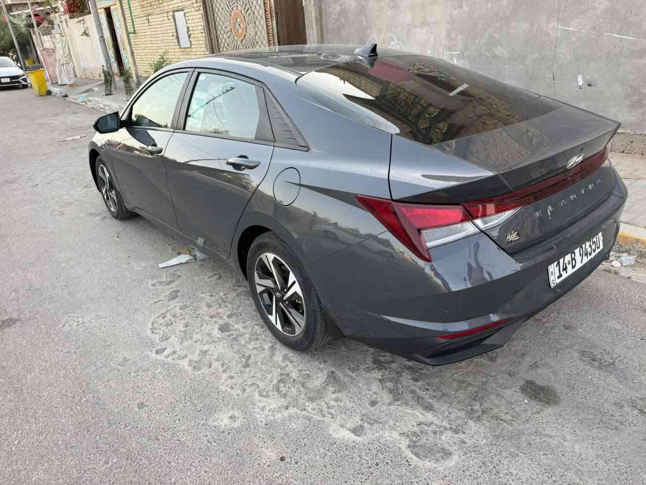 السلام عليكم النتر 2023 السياره بيها چاملغ وبنيد بدون دواخل مكينه2000 دوش بصره معوقين ماشيه 28 الف صور الحادث بلمنشور مكان السياره بصره السعر 130 
***********
