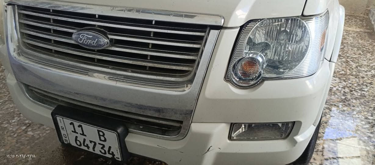 السلام عليكم..
فورد اكسبلور موديل ٢٠١٠ خليجي شركة نيفا رقم بغداد الماني بأسمي سنوية لغاية ٢٠٢٦ مكفولة من الضربة والصبغ فول مواصفات  سبعة راكب تبريد ٤ قطع فتحة سقف تحكم ستيرن كشنات جلد فورويل ٤×٤ تدفئة كشنات شاشة دشبول باتري جديد تاير جديد لايت زنون ومواصفات كثيرة.
السعر ١٤٥  او مراوس بتاهو  او الفينية. 
العنوان ميسان حي السلام  للإستفسار ***********
