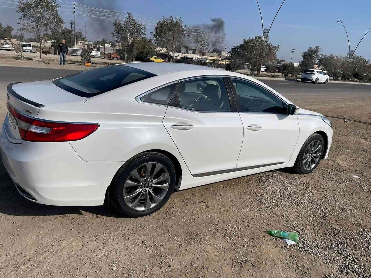 للبيع
ازيرا ٢٠١٤ خليجي، محرك ٦ سلندر ٣٠٠٠، ماشية ١٩٠، مكفولة ما عدا قطعة صغيرة (ملاحظة بسيطة) اسفل قبق البانزين، السعر ١٣٤ وبيها مجال. ***********
