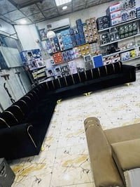 اسود • ١٠ نفرات • ٧ متر