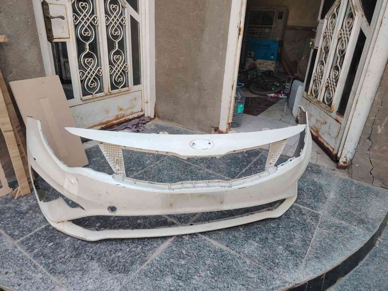 دعاميه كيه اوبتيمه ٢٠٢٠ ابيض صدفي فارغه بيها كسرين زغار سعرها ٧٥ وبيها مجال اتصل ***********
