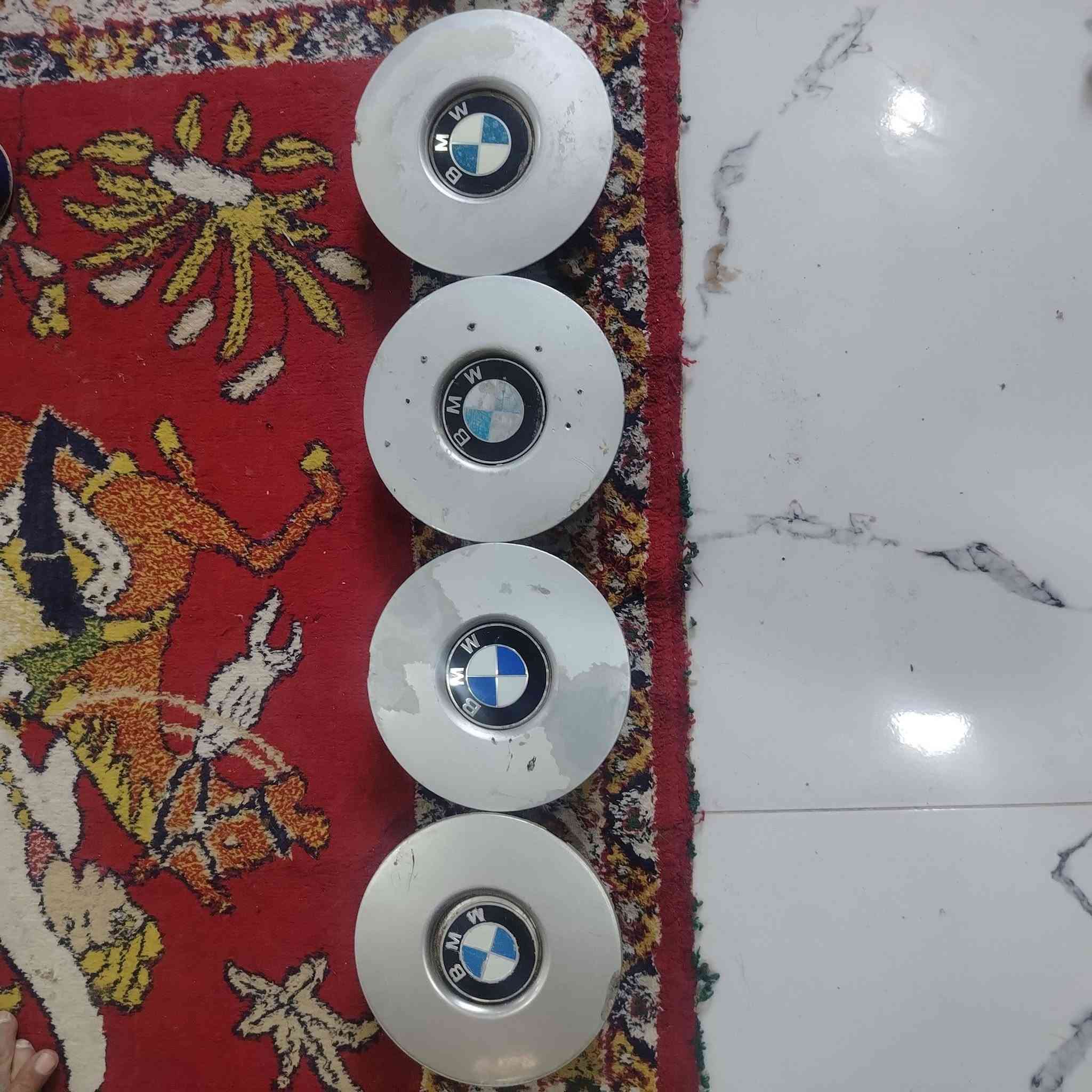 السلام عليكم كباتBMWللبيع مكان كوت الأتصال***********
