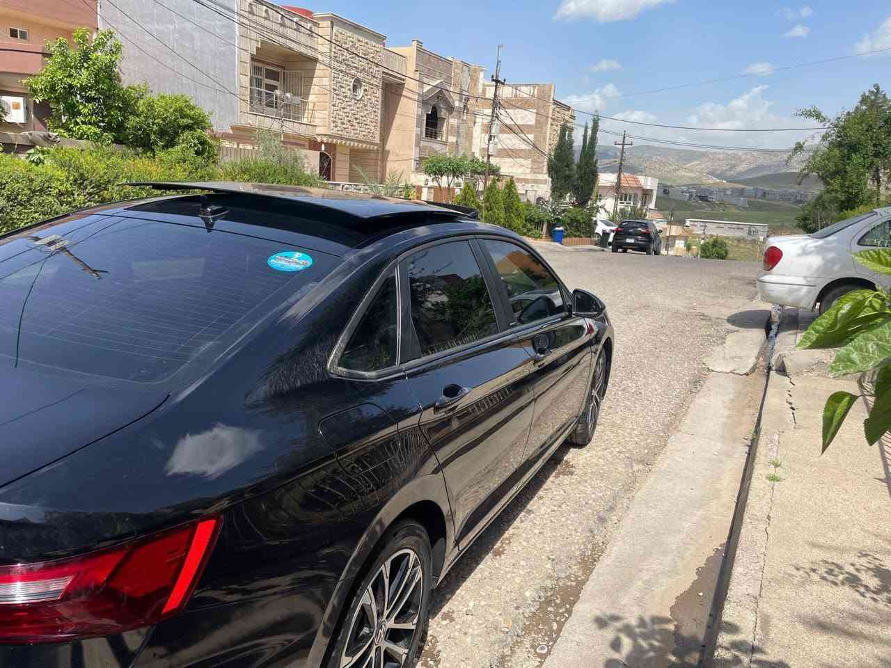 السلام عليكم
سياره للبيع جيتا گير عادي 2024 فول فول مواصفات بانوراما
فقط بونيد صبغ بدون دواخل بشرط
السعر 138 ومجال
مرقم اربيل ترقيم جديد جاهز
مكان السيارة عقره معرض گولان
*********** واتساب متوفر
اخوكم ابو لؤي سميل, دهوك
