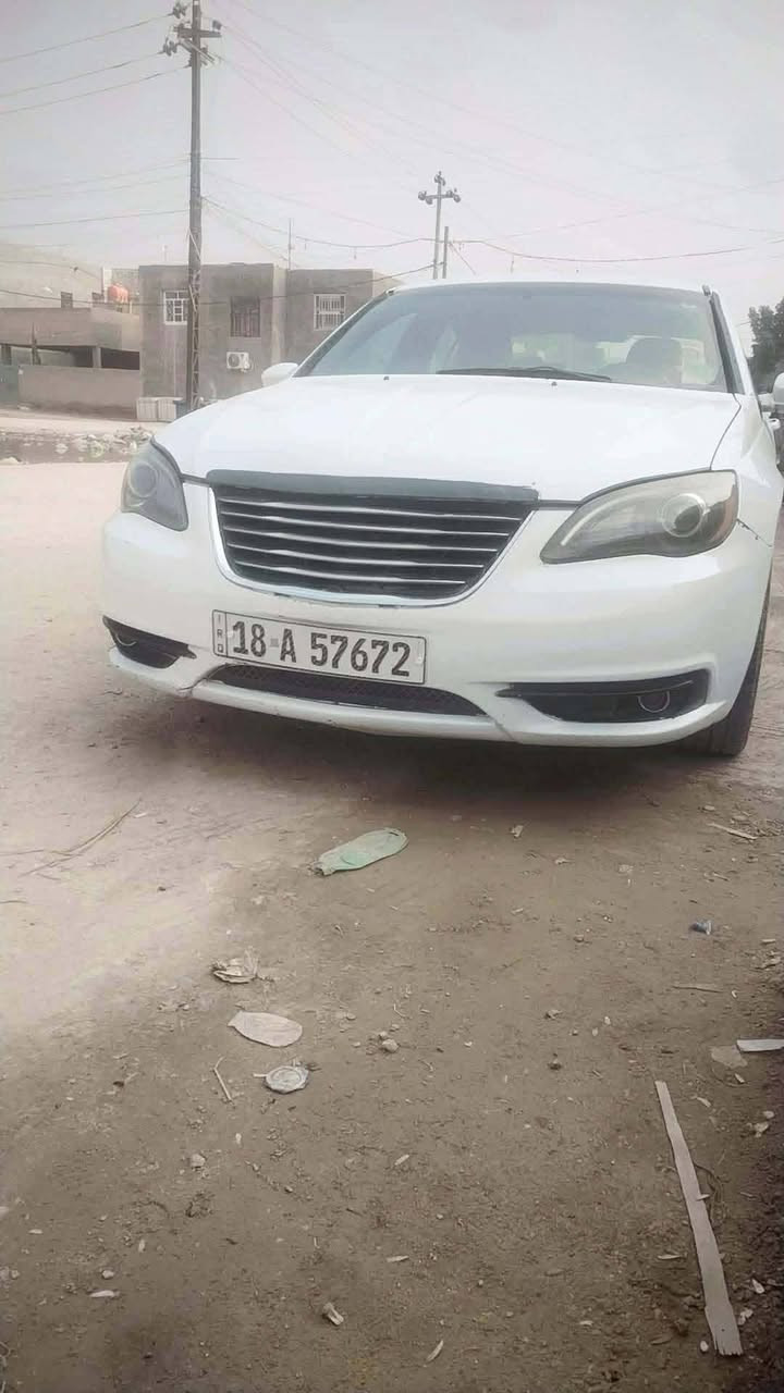 السلام عليكم سي 200 موديل 13 محرك 3600 رقم بابل دولي اعلئ فئه تبريد ثلج تدفئه للمراوس ***********
