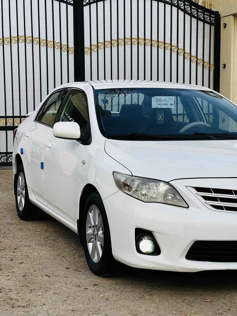 السلام عليكم جميعاً تويوتا كورلا خليجي الشركه العامه مكفوله موديل 2011 رقم بغداد دولي بسمي محرك 1800 تخم تاير جديد صدر امامي وخلفي جديد حساس خلفي السياره مال جناي جاهزة العنوان صلاح الدين بلد الاتصال ***********
