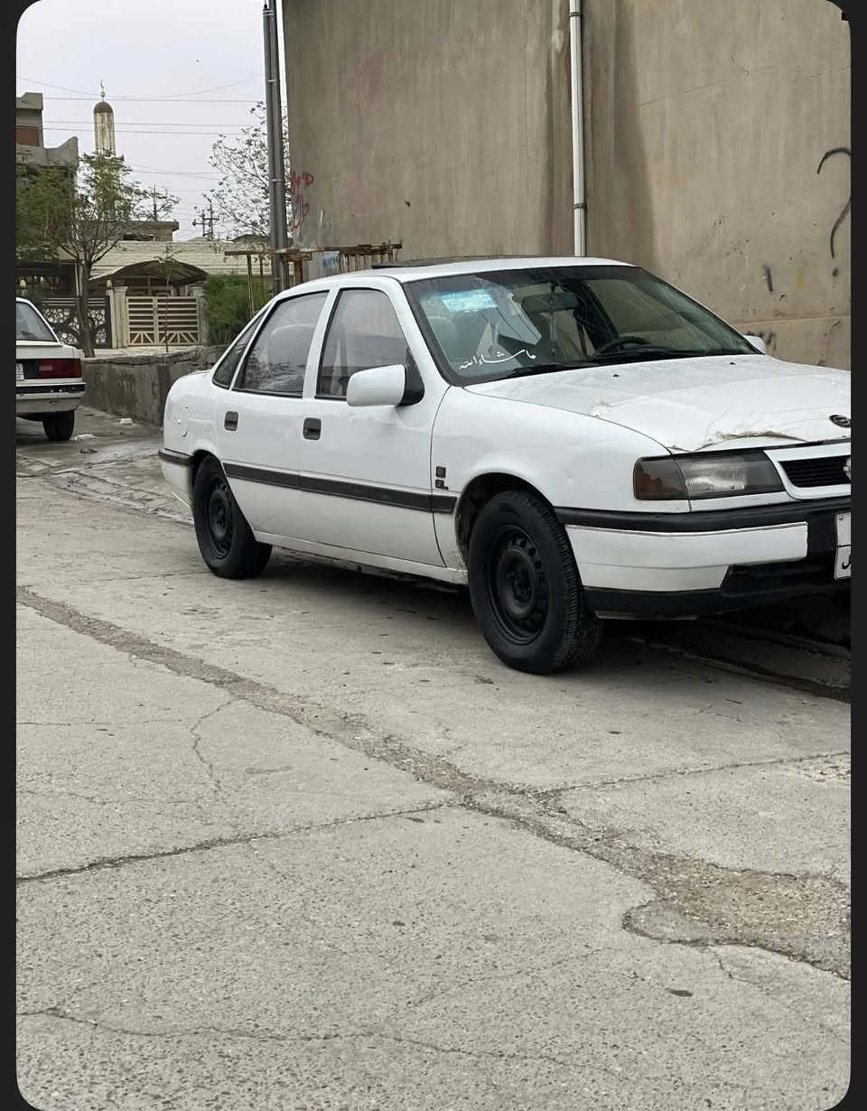 بۆفرۆشتن
ئۆپڵ ڤیکترا 1990   مەکینە 16 قایش پان ،سلایت ، پاوەر
 سەنەوی ٢٠٢٣ بەسەرچووە دەفتەر بەنزینی هەیە 
بێ عەیبە تەقە و ڕەقە و مەکینە و گێر بە شەرتە 
سێ پارچەی سبوغە و کەمێکش لە پێشەوە لێدراوی هەیە ئەودوای بەشەرت زۆر بێ کێشەیە پاتری و تایە و 
جام و هەمووی تازەیە سعری ( 41$ )و مەجالی تیایە 
ڕەقەم موبایل خاوەن سەیارە  (*********** )

للبيع اوپل ڤكترا  لون ابيض محرك 16 قايش عريض گير محرك شرط  سياره نضيفه جداا سلايت پاور  بيها ضربه شويه  3 قطع صبغ  فقط  صدر امامي خلفي جديد پاتري جديد تايرات جديد جام امامي جديد  سنويه منتهي من 2023 دفتر بانزين موجود بشرط تحويل ووكاله  مكاني كركوك شورجه سعر (٤١$) بیها مجال رقم صاحب سیارە (*********** )
