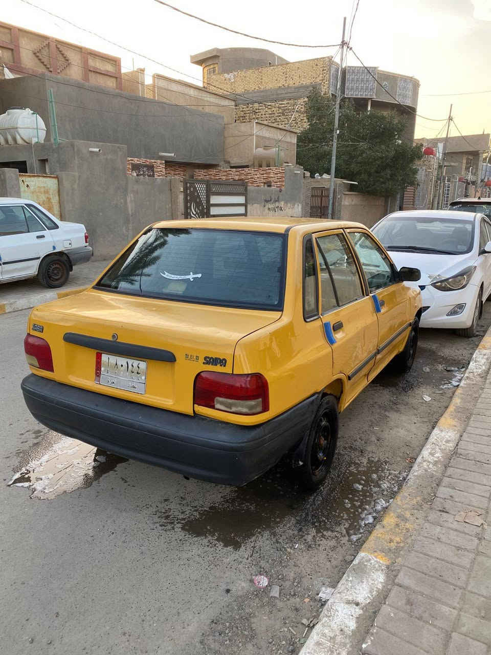 السلام عليكم لبيع سايبا 2011 بلاديه سياره حلوه مكاني الديوانية السعر 23 وبيها مجال  ***********
