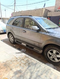 سورنتو ٢٠٠٨ • ٦ سلندر • دواخل نضيفه