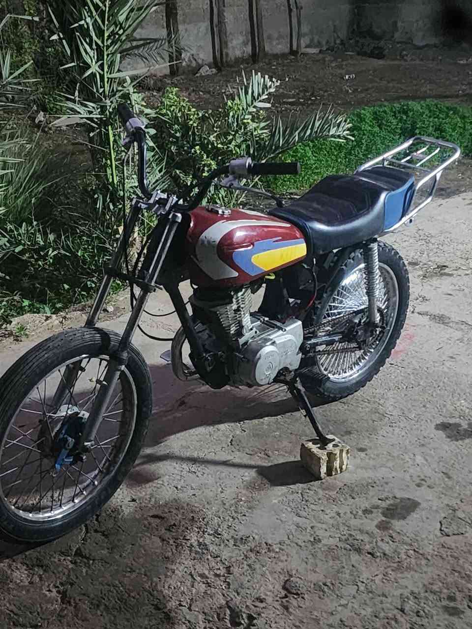 البيع بكان قرب بسمايه قيم وخذ دراجه بس تخربط


**إذا كنت صاحب هذا الإعلان وتريد حذفه لأي سبب، رجاءا أرسل رسالة إلى الدعم الفني**