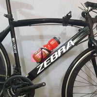 بايسكل رياضي سباق موديل 700C  حجم 28   لشه مظلعه باله كسر حاويه الحاله...