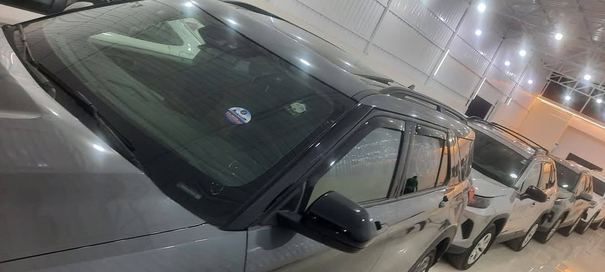 السلام عليكم للبيع
فورد اكسبلورر 2022
 Xlt plus 4*4
فول مواصفات حادث خفيف بدون ايرباك 
***********
عنوان كركوك
رقم اربيل 
ماشيه 48 ميل قابل للزياده
السعر 280
