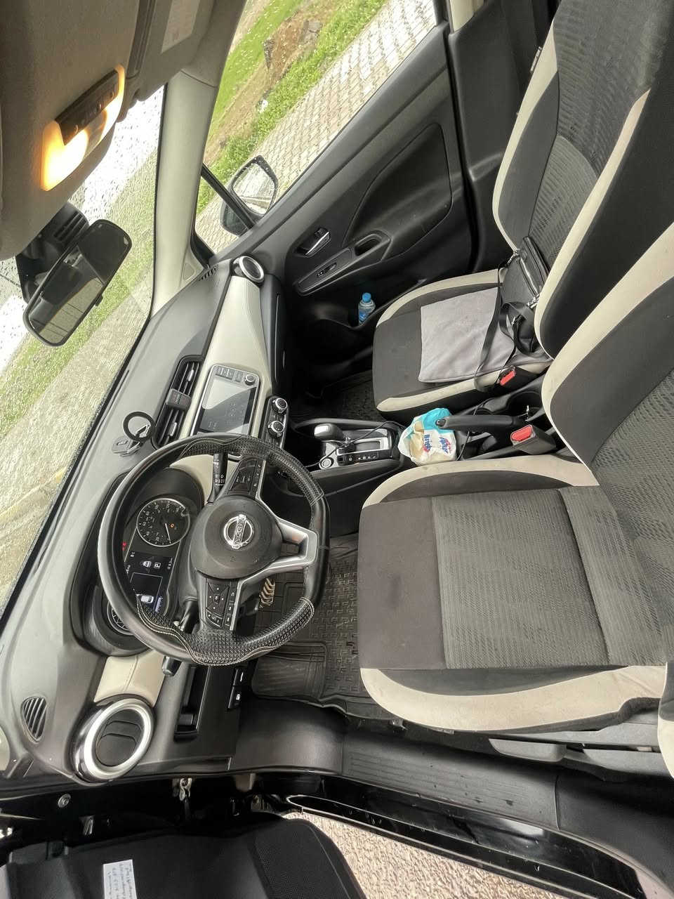 السلام عليكم ورحمة الله
🚘 نيسان فيرسا 2021 – فئة SV

✨ المواصفات:
 • تشغيل بصمة
 • رادار أمامي / خلفي / جانبي
 • حساسات خلفية
 • نظام Auto Stop
 • تحكم ستيرن جهتين
 • داخل لونين
 • ويل كروم
 • وباقي مواصفات الـ SV المعروفة

📌 الملاحظات:
 • بونيد مبدل تجاري
 • الجامرلغ الأمامي مبدل بلاد

• رقم أربيل
 • سنوية جديدة
 • شرط التحويل

🚗 السيارة مرتبة وحلوة وجاهزة، بدون أي نواقص

📍 الموقع: كركوك
***********

السعر 112 بيها مجال حك جية
