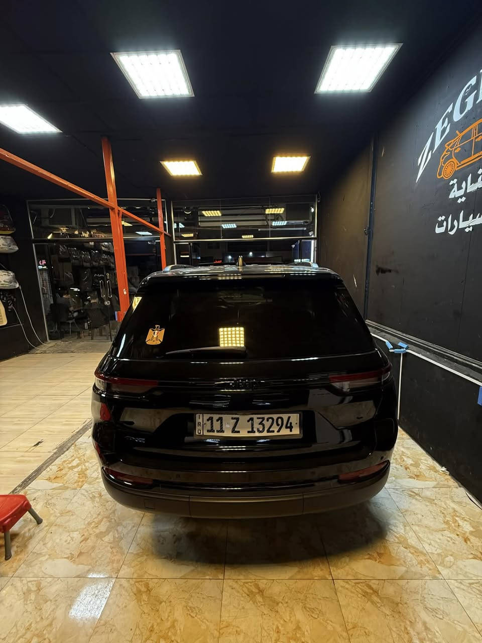 للبيع جيب جراند شيروكي هايبرد Limited 2024
حادث دعاميه اماميه وأقل الشبر بل بنيد 
الموديل: 2024 – فئة Limited
المحرك: هجين Hybrid – 375 حصان
اللون الخارجي: اسود
الداخلية: جلد لون اسود
فول موصفات
نظام هجين اقتصادي
 شاشة وسطية كبيرة مع نظام ملاحة
سقف بانورامي
مقاعد كهربائية مع تسخين
نظام صوت فاخر
 كاميرا مع حساسات أمامية وخلفية
نظام تثبيت المسار والتنبيه عن الاصطدام
دخول وتشغيل بدون مفتاح
مثبت سرعة ذكي
ماشيه 31 الف ميل ماشيه امريكا بالعراق ماشيه الفين فقط 
للاستفسار ***********
