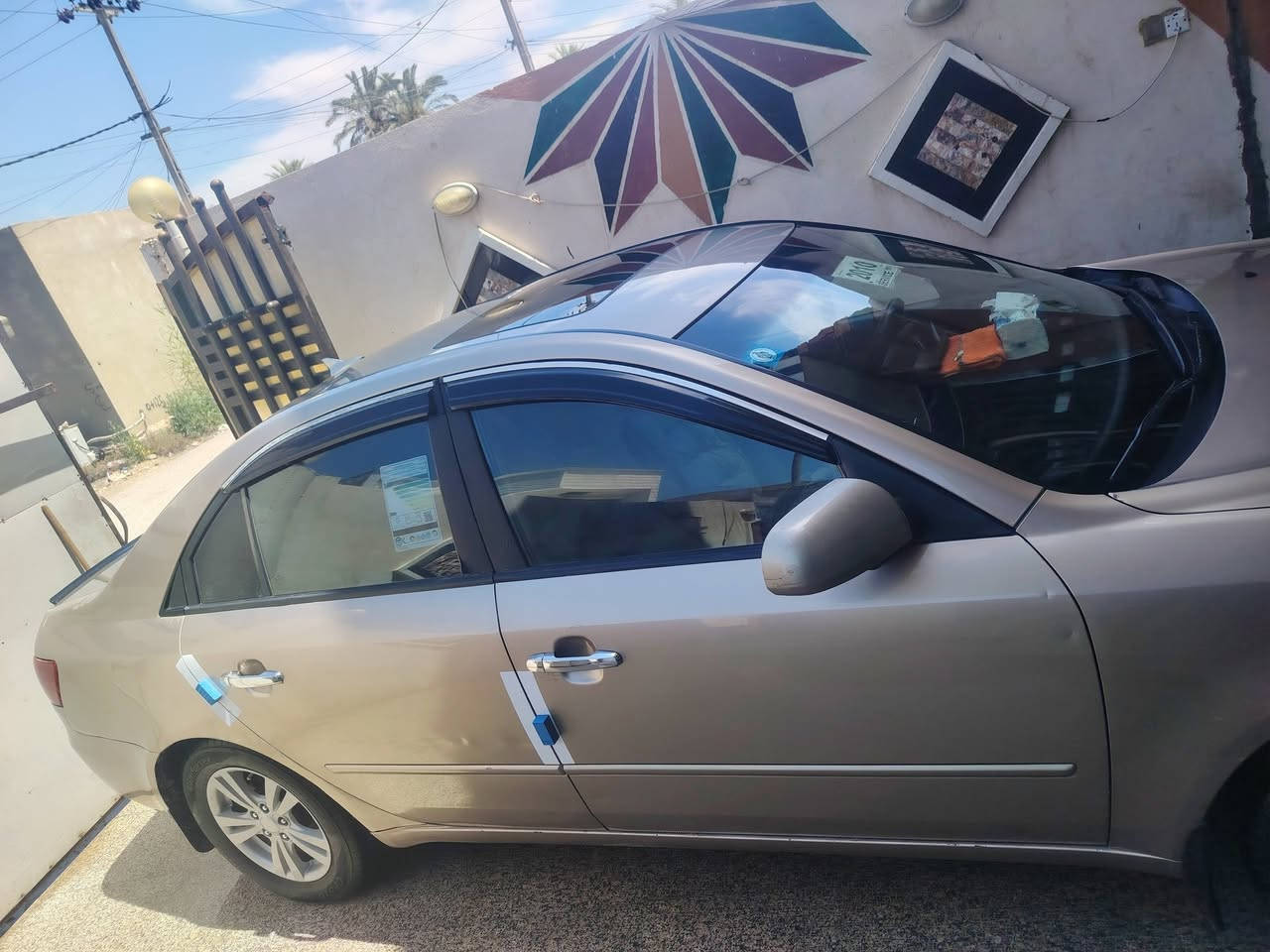 السلام عليكم سوناتا ٢٠٠٨ رقم بغداد انكليزي محرك وكير وحداديه وتخم تاير وتبريد سياره جاهزه بيه قطع ابيع حزام السعر 95 وبيها مجال مكان بابل  للاستفسار الاتصال ***********
