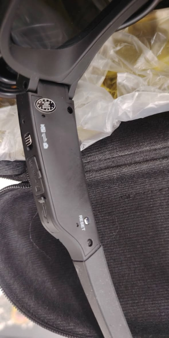 نضاره كامرا 4K عدسات 2 اسود وصفر 35 الف


**إذا كنت صاحب هذا الإعلان وتريد حذفه لأي سبب، رجاءا أرسل رسالة إلى الدعم الفني**