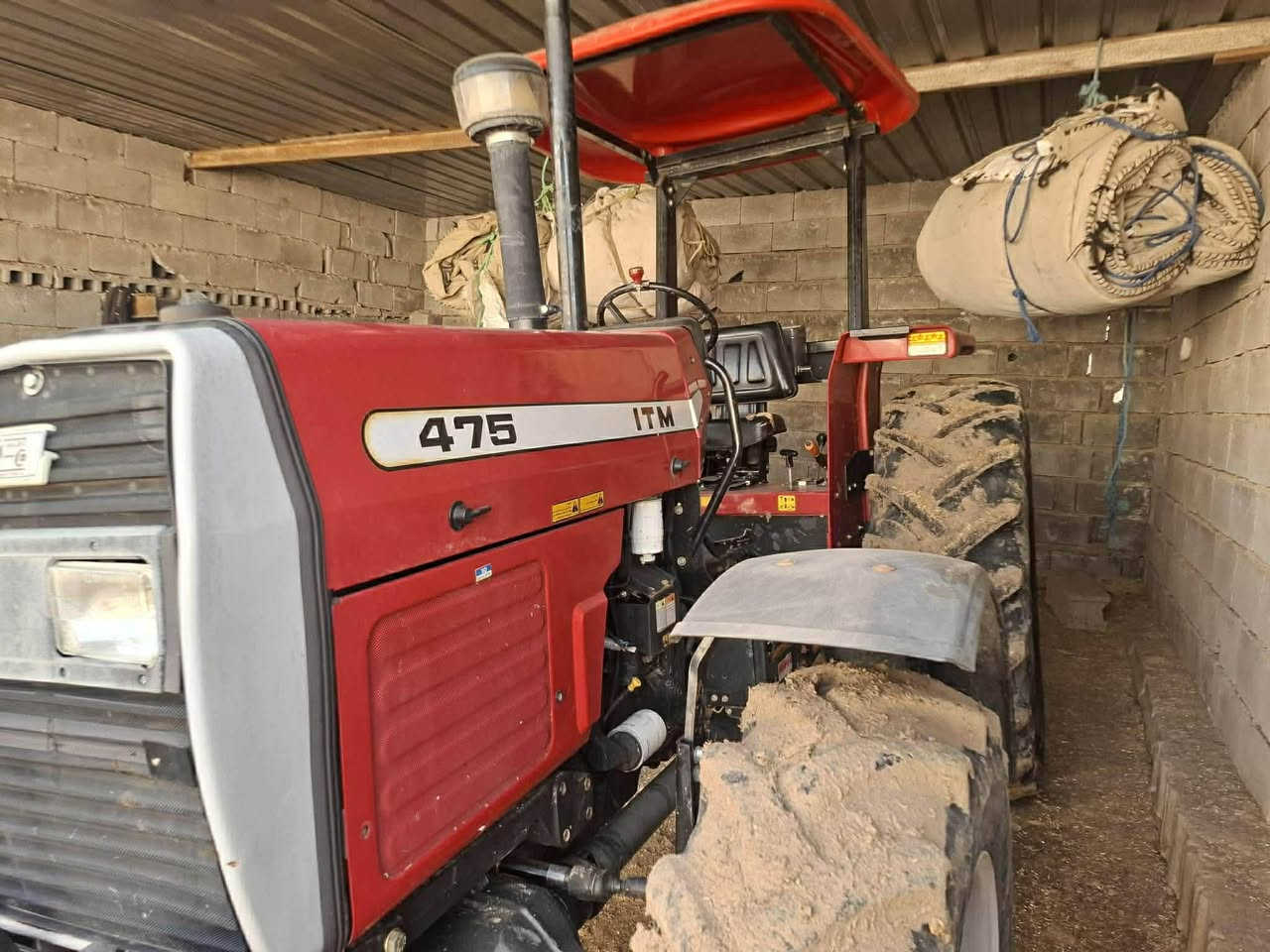 بو فڕوشتنە 475 زۆر خاوێنە مۆدیل 2018    1000کیلۆمەتر ڕۆیشتووە.شوێن  دەشتی  هەریر .بۆ زانینی نرخەکەی پەیوەندی بەخاوەنەکەیەوە بکەن .***********
