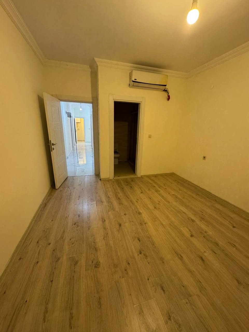 ئەرزانترین و خوشترین شقە و واجهە ل بەردەستن بو فروتنێ ل پروژێ (روژ ستی) 
🚩مساحەت ١٦٠ متر ٣+١
🚩طابق ٢
بو پترپێزانینا پەیوەندیێ بو ئەڤێ ژمارێ بکە
***********
______
ارخص و احلا شقه و واجهة متاحة للبيع في مشروع (روز ستی) 
🚩مساحەت ١٦٠متر ٣+١
🚩طابق ٢
للمزيد من المعلومات، يرجى التواصل معنا
***********
.
.
.
#دهوك_زاخو_سليماني_ئاكري_ئامیدی_هولیر #العراق #شقق #explor #شعب_الصيني_ماله_حل😂😂
