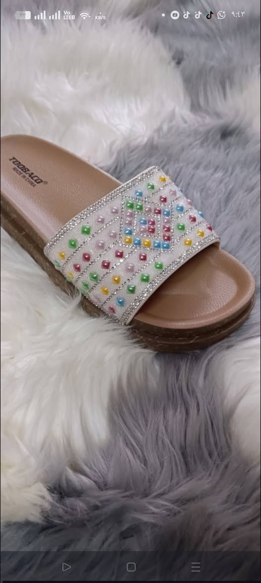 سليبر احجام 36 و37 بسعر 2000 فقط


**إذا كنت صاحب هذا الإعلان وتريد حذفه لأي سبب، رجاءا أرسل رسالة إلى الدعم الفني**