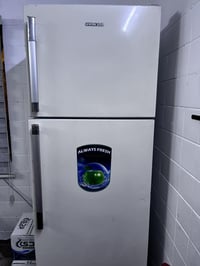 رجاءاً مكلفين بالنشر لتسالوني ع سعر تواصلو ويه الرقم  اغراض روضه للببع...