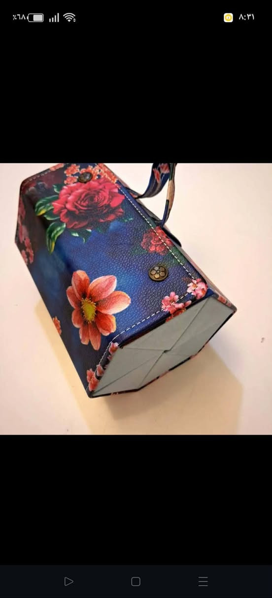 حقيبة لحفظ النظارات الشمسية والطبية كبيرة مثل ما موضحة بالصورة سعرها ١٠


**إذا كنت صاحب هذا الإعلان وتريد حذفه لأي سبب، رجاءا أرسل رسالة إلى الدعم الفني**