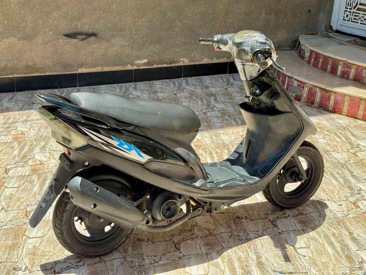 ماكس عدله 50 بلاد كل قطعها بلاديه ما نقصها برغي  (نكراه سلف هندر ) كهربائيات اشاير سكن لايت بك لايت قفل جنطه كله شغال ( مكينه مفتوحه ناعمه ناعمه نهضه شك الكاع وعلي ومعدل ) لا تبخر ولا تنقص دهن ( كفرات كلهن اصلي ملح ومختمات ) مكاني ناصريه تضحيه شارع العياده السعر 550 وبيها مجال للشراي (ابيع فقط ما اراوس ) ***********
