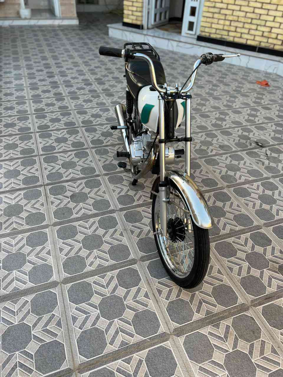 السلام عليكم شباب دراجه نامه كلك تعمير صارلها شهر من تعمرت احلا من الصوره السعر 700 وبيها مجال الماعنده ياخذها بلاش يستاهلها مكاني الفهود
***********
