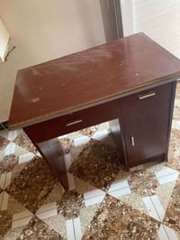 ميز مكتب • صغير • للمذاكرة
