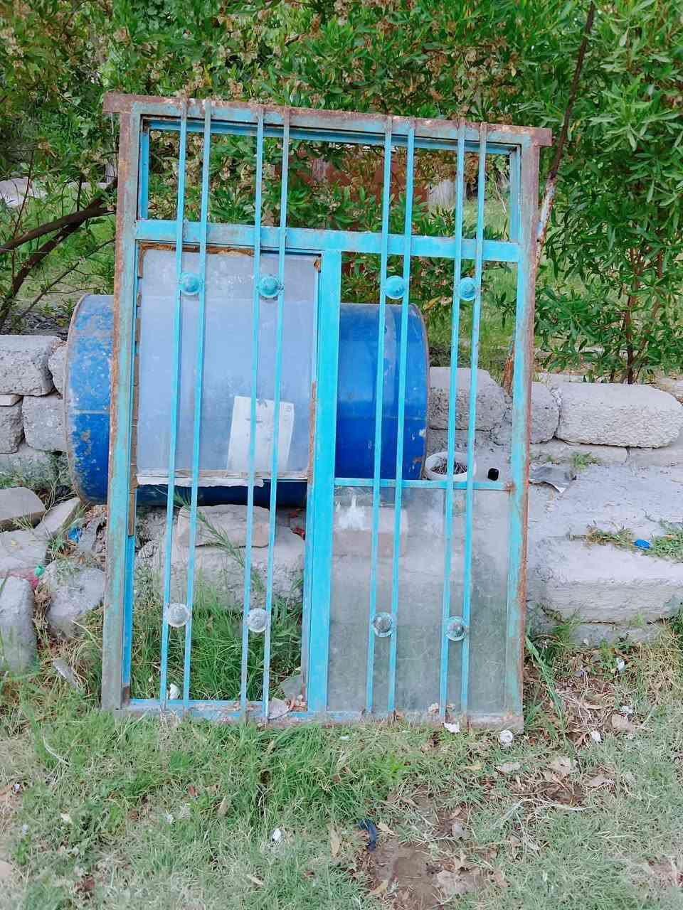 للبيع***********
