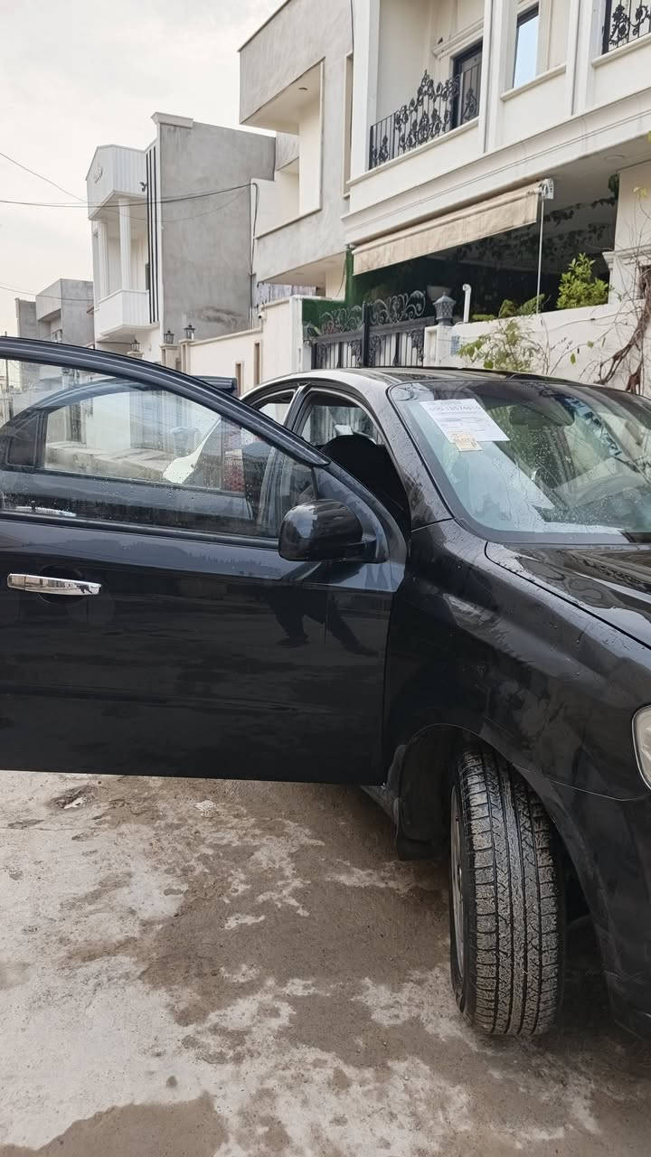 السلام عليكم. 
سيارة 🚗 شوفرليت افيو . موديل 2007 كير عادي 
محرك دبل كم شفت . شرط كير و محرك 
 شرط التحويل السيارة حلوه ونضيفه ما ناقصه شي 
الحادث قبغ بانزين. السيارة وارد كوري 🇰🇷
السعر:60 $ . بيها مجال قليل مكان 📍السياره موصل 
رقم صاحب السيارة:***********
! مستعجل على البيع!
