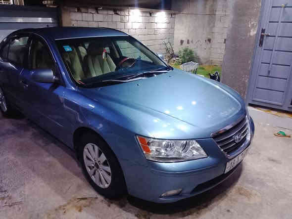 السلام عليكم
سوناتا موديل 2009 امريكي بأسمي تحويل مباشر
حادثها جاملغ وبنيد مبدلات بدون دواخل شرط
بيها رشه بخشم جاملغ امامي ايمن ورشه يم قبق بانزين
داخلها المرغوب
مكينه 2400 لوك 
كير لوك
تبريد وكهربائيات خير من الله
تخم تاير وصدر نضيف
السعر 122 
استفسار ***********
