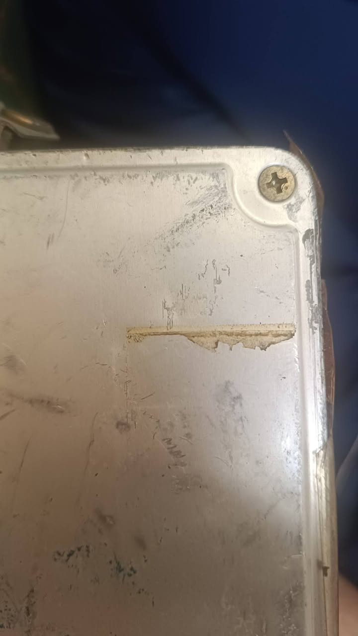 عقل مال بطه ديكو اثنين ونص جديد ما مشدود ولا مفحوص عليه سياره مال قصه جديد العنوان البصره السعر 125 وبي مجال وبالخدمه ***********
