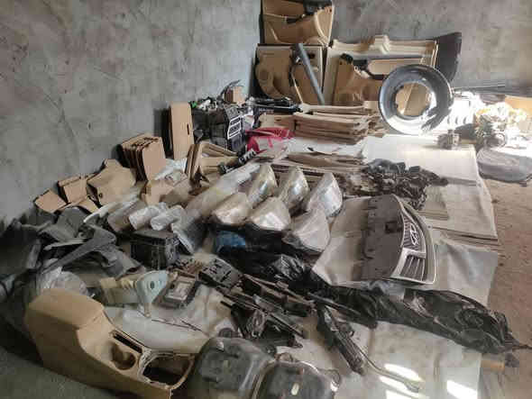 تفصيخ تيكو اصلي  ابواب بطاين جاملغ دواخل سفايف للاستفسار اكثر اتصل عل الرقم الواتساب او عل الشريحه  فقط  الخاص مغلق وتعلقيات كذالك العنوان بصره القبله قرب المدينه الرياضيه قرب بوابه 10 عقارات المصطفى 
ملاحضه من الساعه 8صباحا حته الساعه 7مساءآ تحياتي للجميع 

***********
***********
