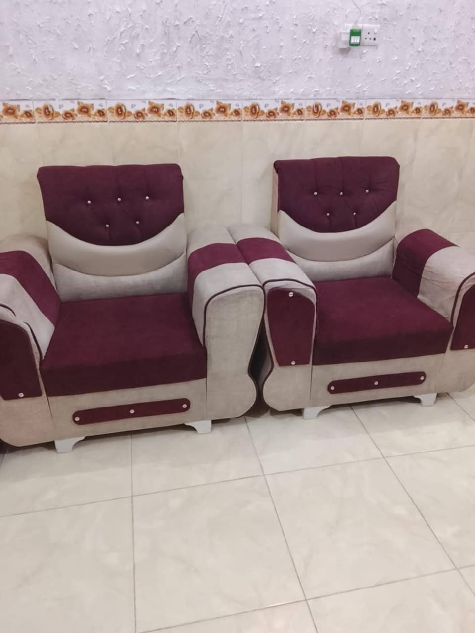 قنفات سعر 225,بيهم مجال عنوان ابو خصيب لاسمد.


**إذا كنت صاحب هذا الإعلان وتريد حذفه لأي سبب، رجاءا أرسل رسالة إلى الدعم الفني**