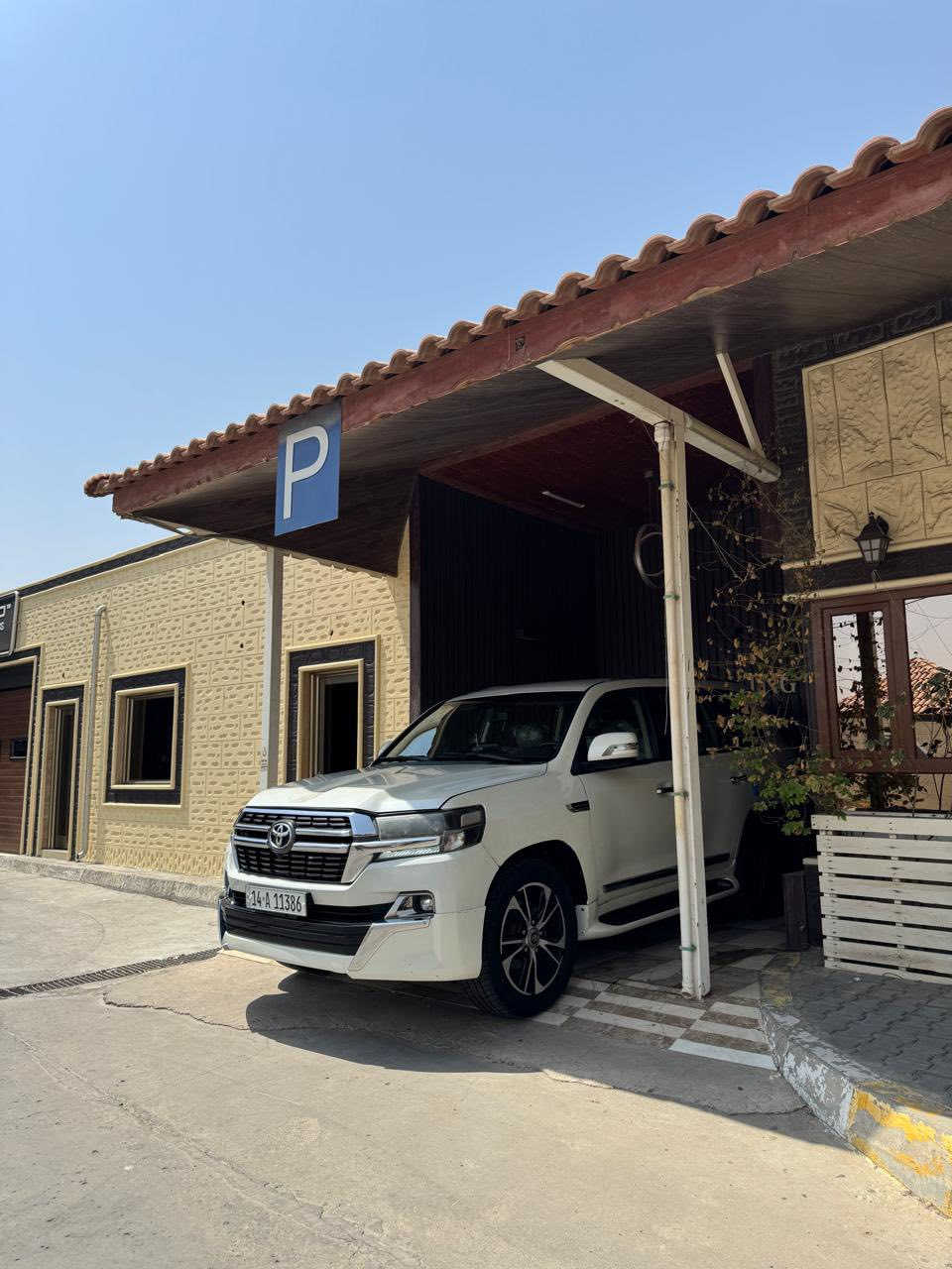 مديل 2011 ستينه 
محدث 2021 تحديث درجه اوله
وارد خليجي كفالة ماعده تحديث
مكينه 5.7 كاز كاز تحويل ثاني يوم
السعر 270$

هاتف ***********
