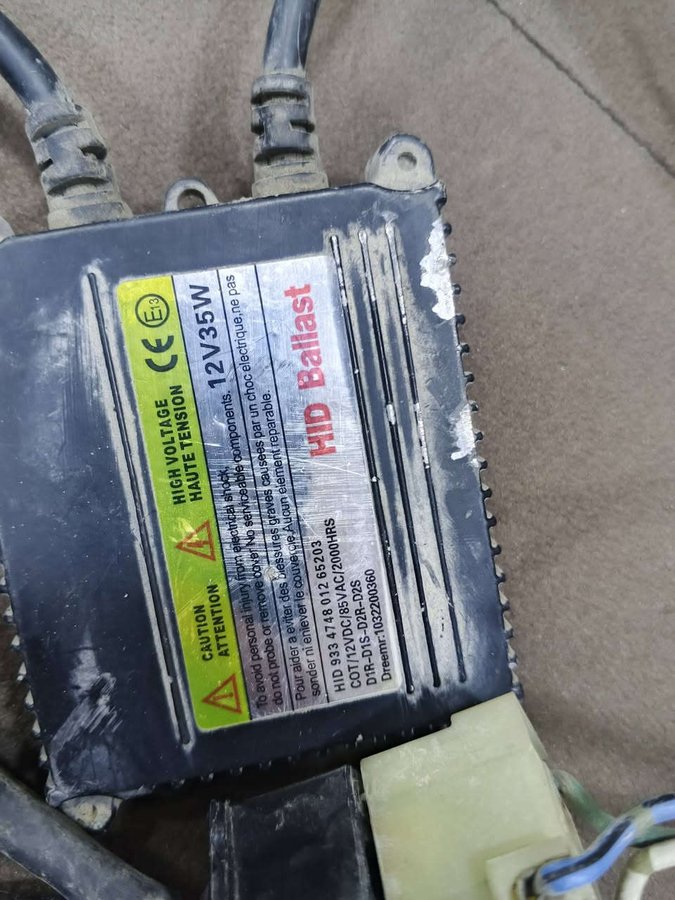 السلام عليكم 
 منظومه زنون ثلجي فورزه 🔦 
توصيل كافه المحافصات🚚
سعر 50 مع توصيل 
مكان ابو غريب خرنابات 🚩
***********بي واتساب
#الجميع
