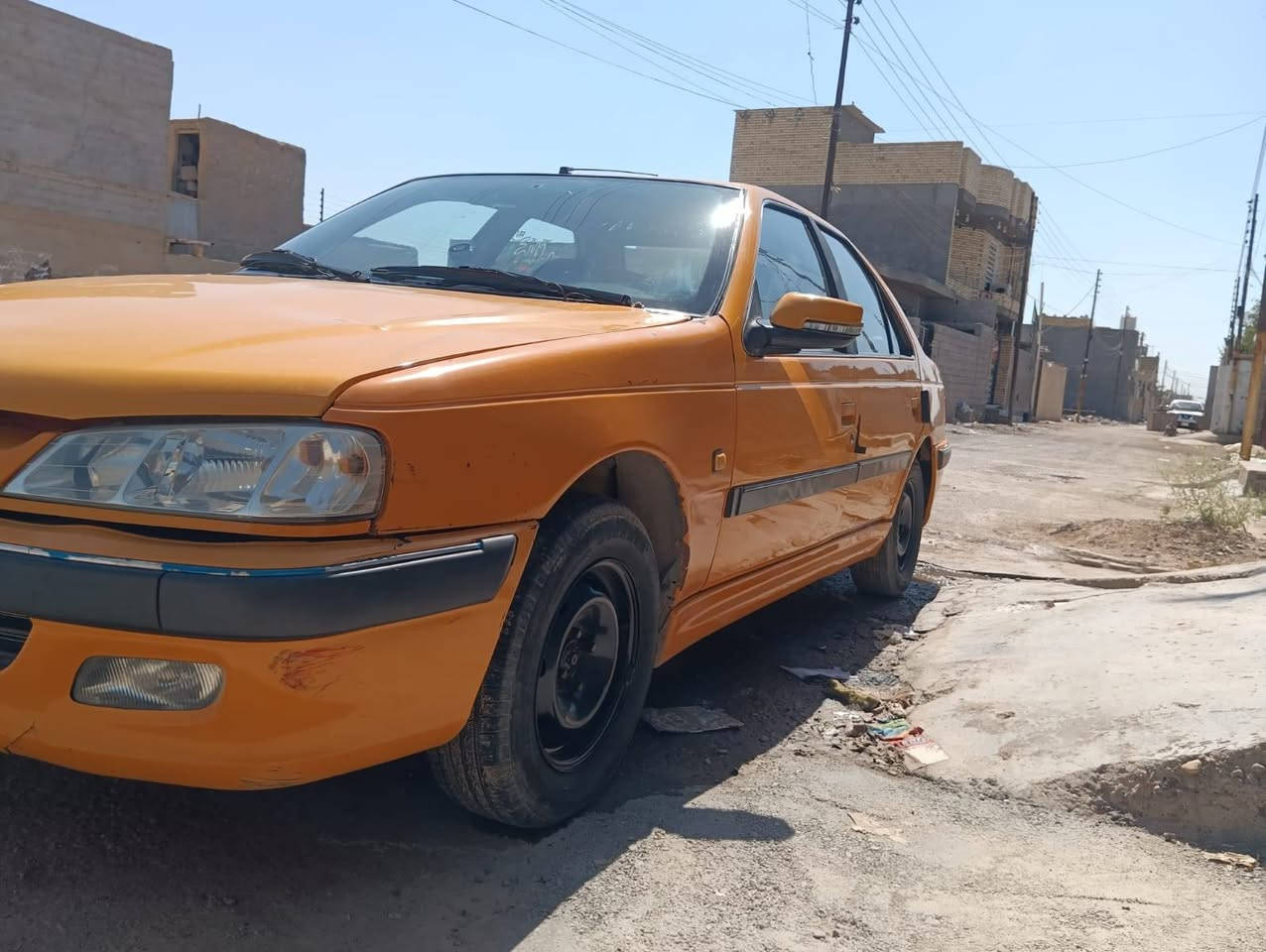 السلام عليكم /بيجو بارص موديل 2018 رقم بغداد تحويل السياره جاهزه كهربائيات شغاله كير مكفول مكينه بيه تنقيص كلش قليل عنوانه بغداد السعر 57 وبيه مجال بيه جامرلق الأمامي مبدل بدون دواخل رقم الهاتف *********** او ***********
