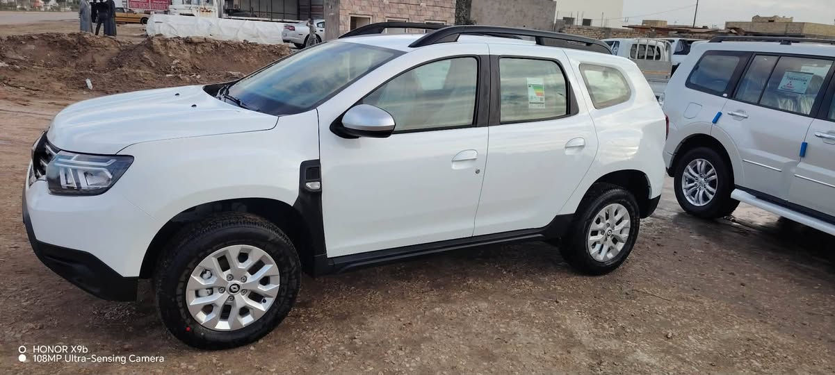 رينو داستر 2025 بدون رقم حره زيرو مامشيه للبيع والسعر 135 حره تداور بسمك كبل  ***********
