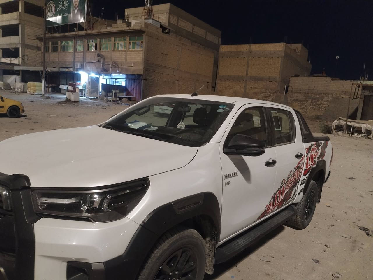 افنجر 25 كفاله عامه مكانها السماوه رقم أربيل ماشيه 60.000
ابيع 425

***********
