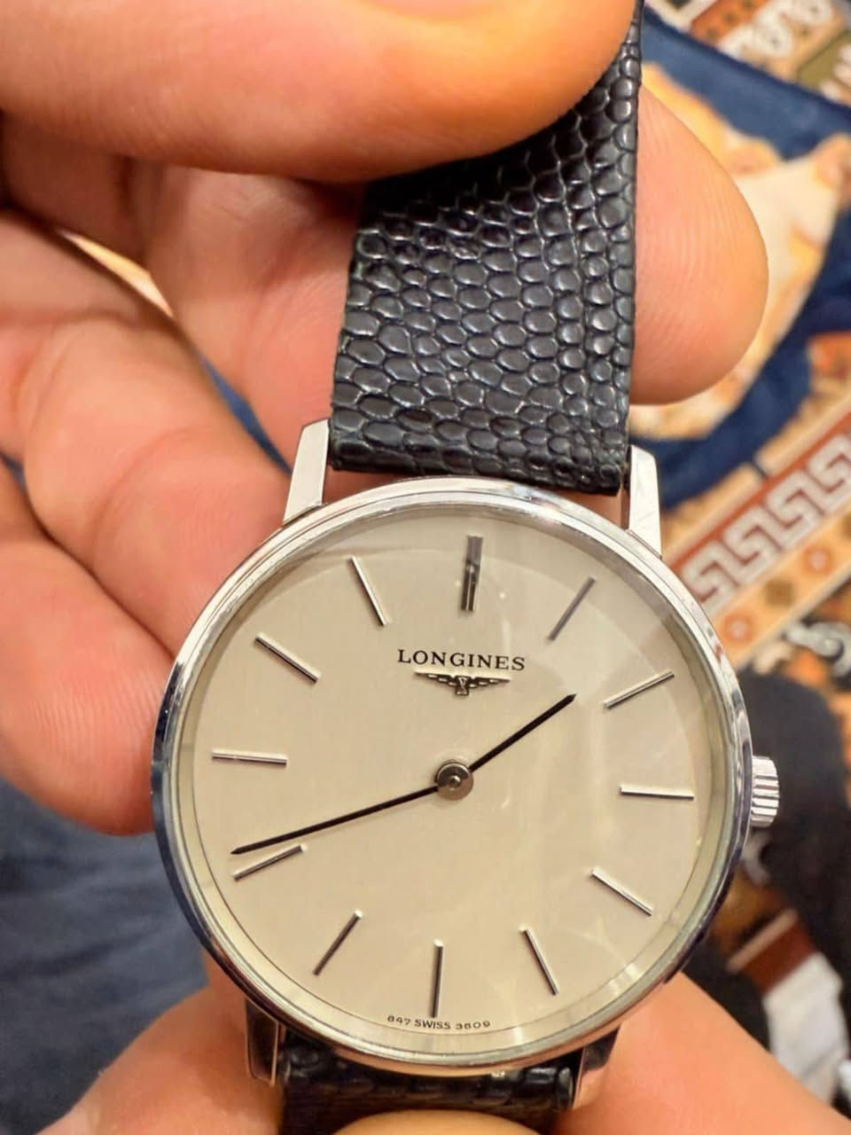 البيع ..ساعة لونجين فنتج نصب تكويك النضافة 90‎%‎ كا الجديد مع العلبه الاصلية السير والبوك مستبدلات


**إذا كنت صاحب هذا الإعلان وتريد حذفه لأي سبب، رجاءا أرسل رسالة إلى الدعم الفني**