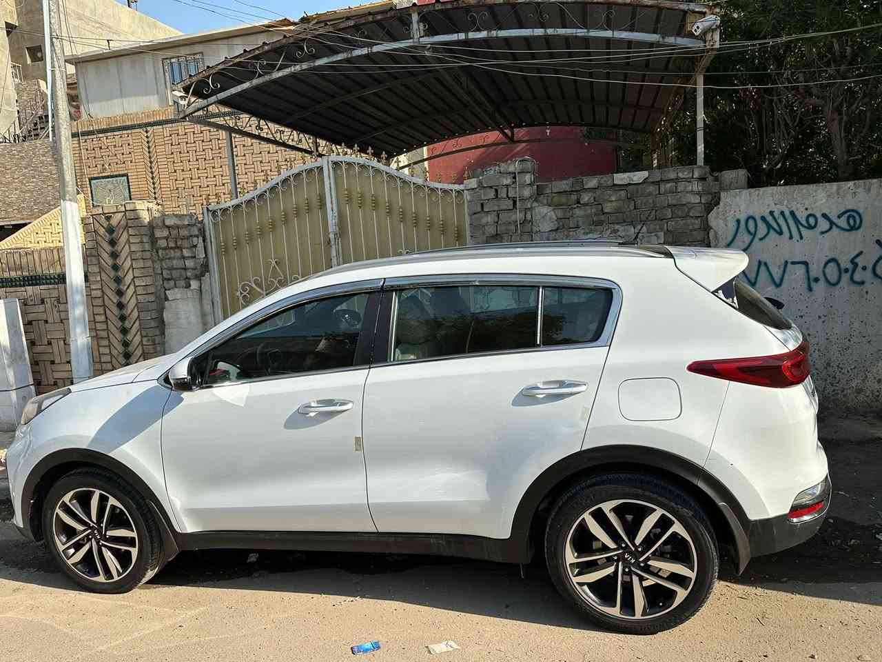 لبيع سبورتج موديل 2019 مرقم بغداد لوحات جديدة وسنويه 5 سنوات مكفوله بيها صبغ دعامية وشوية من جاملغ فول عدا البصمه والكشنات ماشية 98 الف للتواصل ***********
