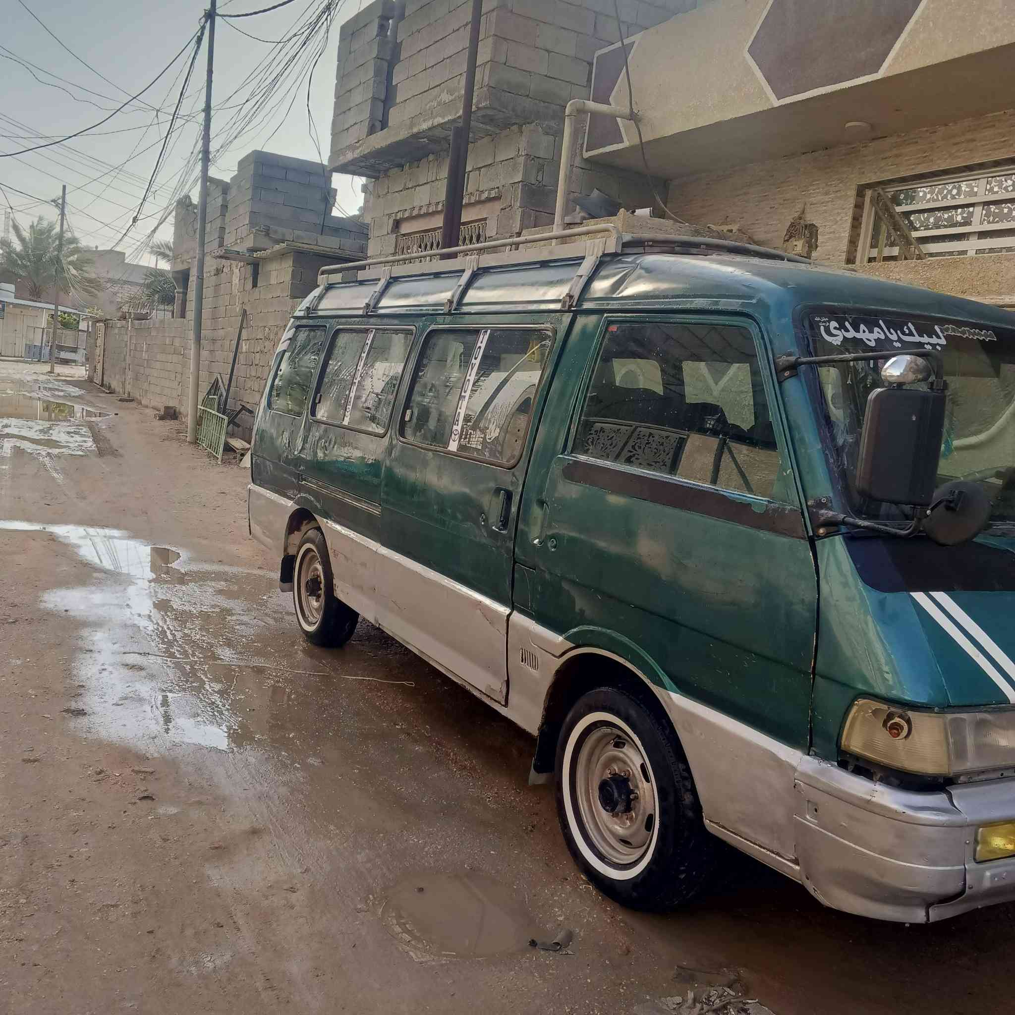 سلام عليكم كيه اسيه للبيع سيارة موديل1995 جاهزه مكينه كير حداديه تخم تاير كرهبائيات خير من الله سيارة كبل لشارع راعيه يريد مداور مصفره غرامات السعر 50او بيه مجال رقم الهاتف *********** ملاحضه السنويه ل28
