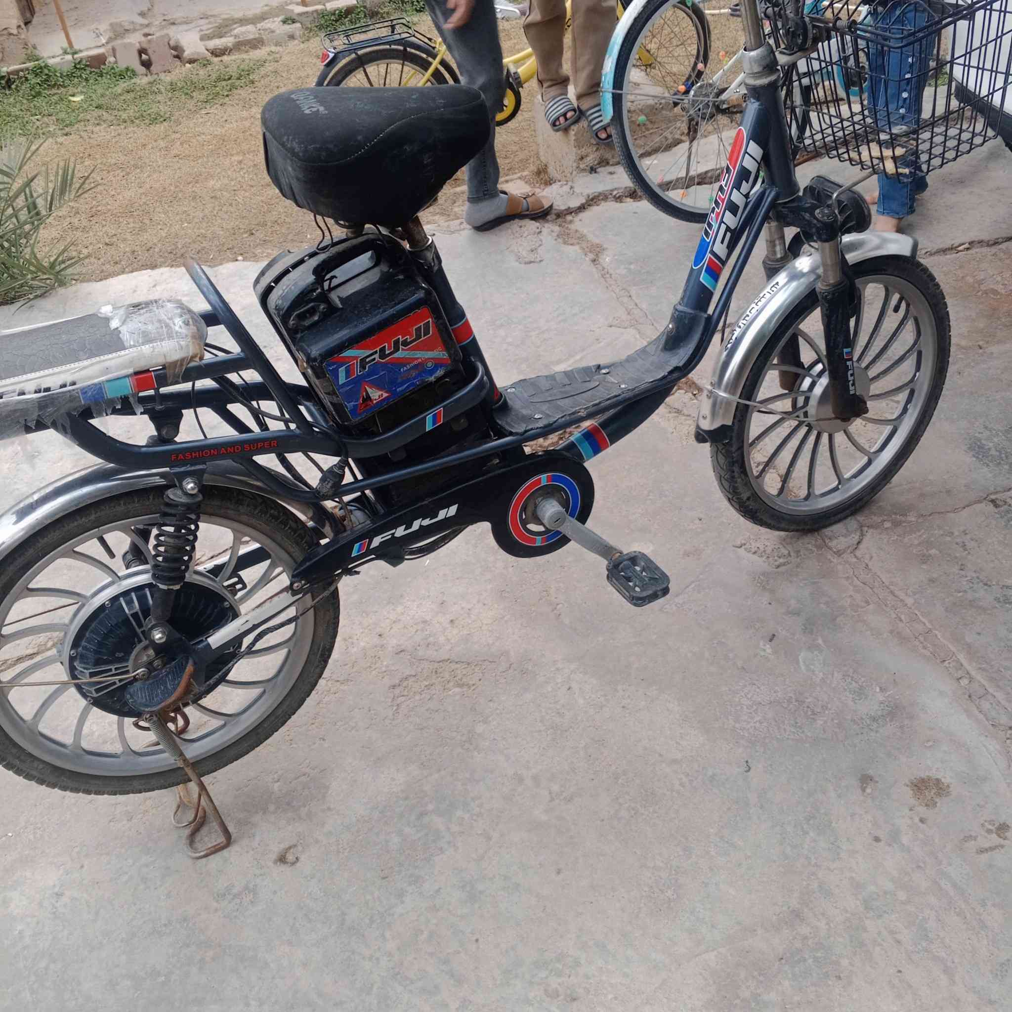 السلام عليكم ماطور شحن بدون بطاريات سعر 100او بي مجال الاستفسار الاتصال على الرقم***********
