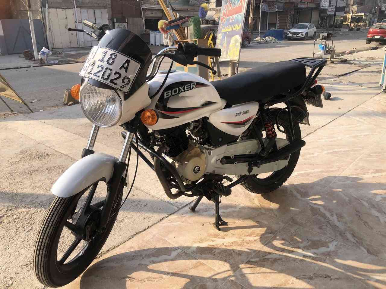 سلام عليكم بوكسرموديل 23دراجه جديده اي نقص مابيها تحويل ثاني يوم بسمي السعرمليون٩٠٠مكاني بغدادالامين الثانيه ***********
