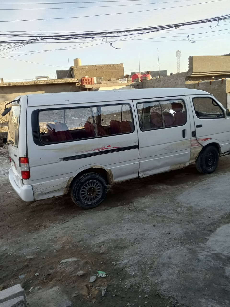 السلام عليكم كيا فتون موديل 2009 السعر 25ورقه وابيه مجال عنوان بغداد المشتل ***********
