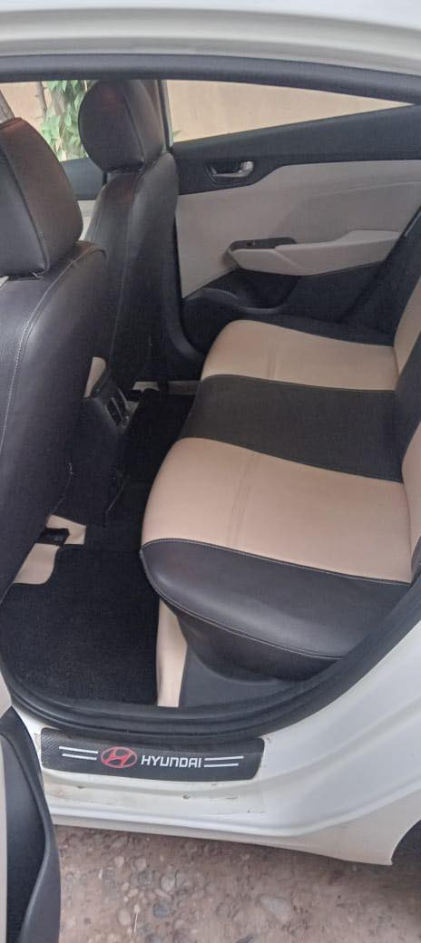 سلام عليكم ورحمة اكسننت للبيع رقم اربيل بسمي تحويل فقط من دون وكاله موديل ٢٠٢٠ سياره خليجيه ماشيه ٤٨  سياره حلوه خير من الله دوشمه جديده مع ارضيه تخم تاير سياره مابيها اي نقص بيهاسونار بل منشور وبيها من بعد منشور طخه باب سايق كلشي موضح بل صور
السعر ١٣٣
***********
