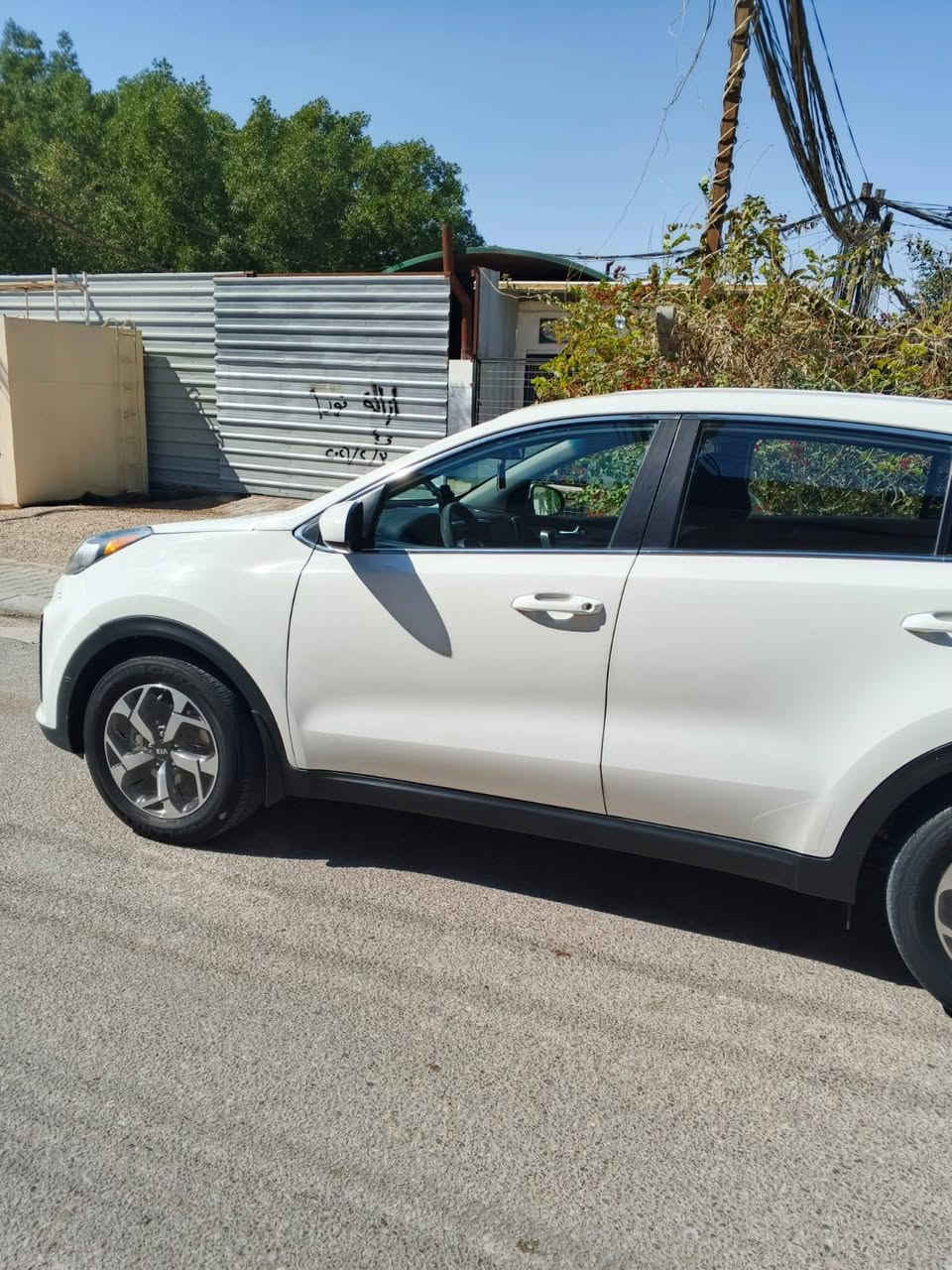 سبورتح موديل 2020 أمريكي حادث جاملغ بنيد بدون أي ضرر مكينه كير حداديه تبريد مكفول مابيه اي نقص استخدام شخصي رقم جديد باسمي سيارة ماشيه 94 
السعر 155 قفل مكاني نجف 
الرقم ***********
