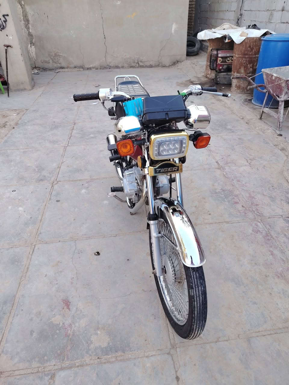 سلام عليكم دراجه تايكر البيع موديل 2021 أوراق 450 وبيها مجال ***********
