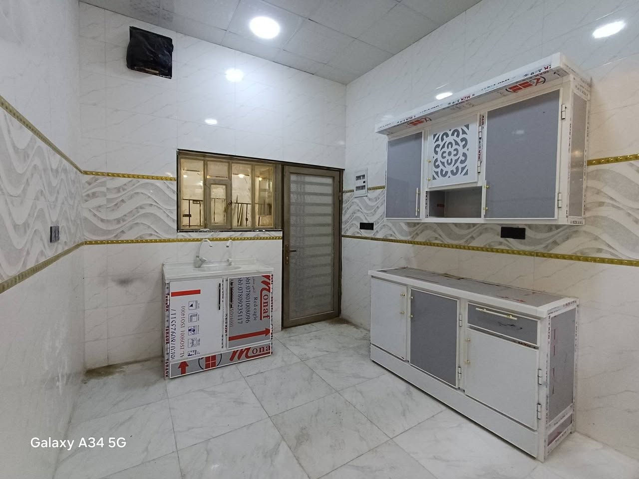 بيت 100 م 
ملك زراعي صرف
الجزيرة _ باب الهوى _  شارع 23 قرب سنتر ريحانة
2 غرفة وصاله واستقبال ومطبخ وصحيات الخارطة كلش حلوةة .
سعر البيع 57 مليون

مكتب عقارات التساهل
***********
