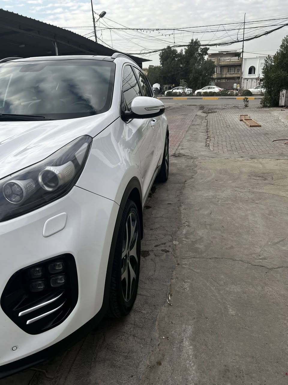 السلام عليكم
سبورتج للبيع موديل 2019 GTline 
اعلا فئة فول مواصفات للاخير 
مكفوله من الضربة وتبديل عده ملاحظه بسيطه وسونار يحكم بيناتنه 
السعر 215 وبيه مجال جدا بسيط 
***********
